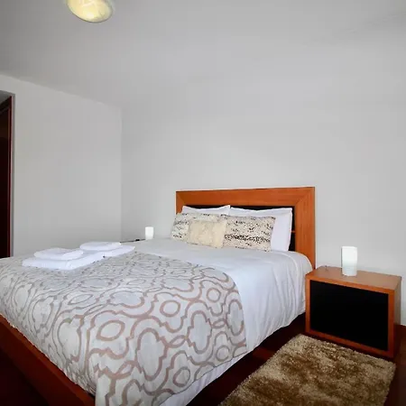Ferienwohnung Fuer 6 Personen Ca 95 Qm In Cmara De Lobos, Madeira Suedkueste Von Madeira