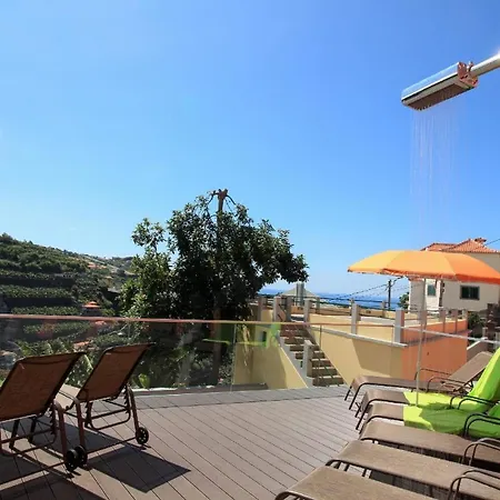 Ferienwohnung Fuer 6 Personen Ca 95 Qm In Cmara De Lobos, Madeira Suedkueste Von Madeira